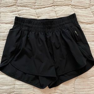 Lululemon Track That Short size 8